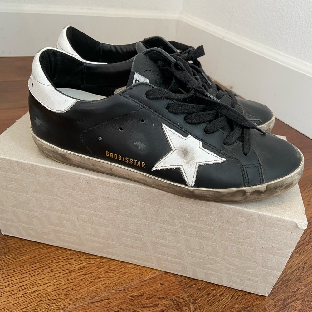 Authentic excellent Golden Goose Superstars - Picture 3 of 6
